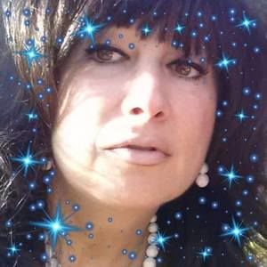 Meet your Posher, Cinzia